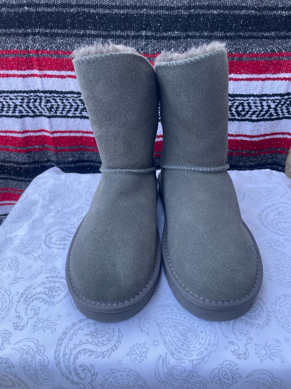 Style & Co. Gray Textured Rubber Sole Detail